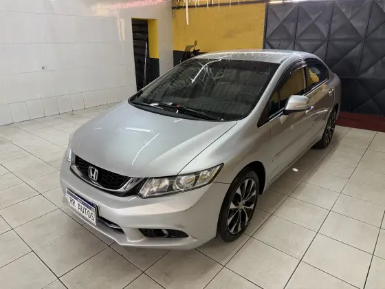 HONDA CIVIC 2.0 LXR 16V FLEX 4P AUTOMÁTICO HONDA CIVIC 2.0 LXR 16V FLEX 4P AUTOMÁTICO