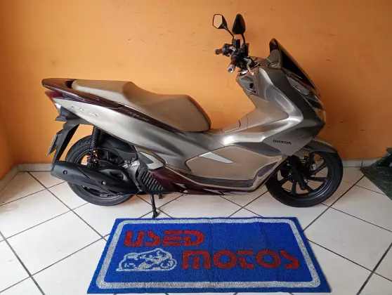 HONDA PCX DLX HONDA PCX DLX