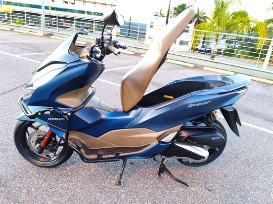 HONDA-PCX DLX-2023