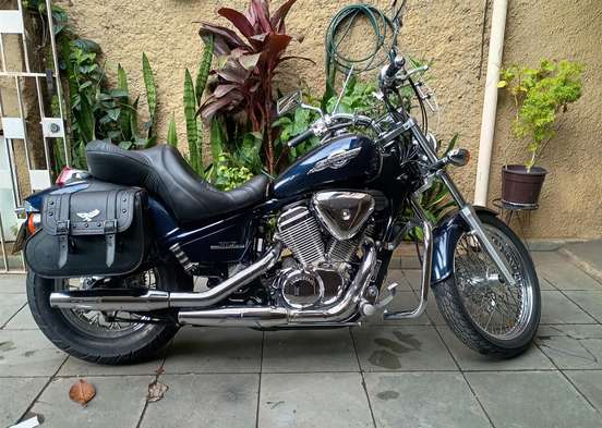 HONDA-SHADOW 600C VT-2003