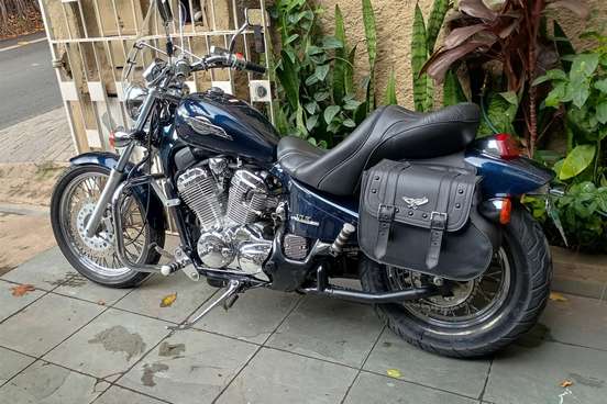 HONDA-SHADOW 600C VT-2003