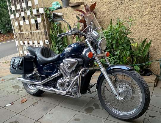 HONDA-SHADOW 600C VT-2003