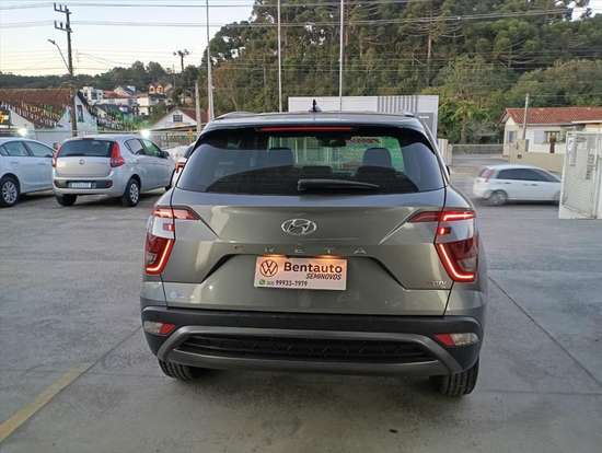 HYUNDAI-CRETA-2022