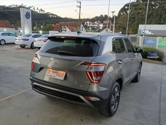 HYUNDAI-CRETA-2022