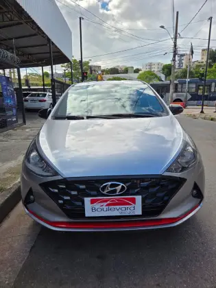 HYUNDAI HB20 1.0 TGDI FLEX SPORT AUTOMÁTICO HYUNDAI HB20 1.0 TGDI FLEX SPORT AUTOMÁTICO