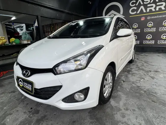 HYUNDAI HB20S 1.6 COMFORT PLUS 16V FLEX 4P AUTOMÁTICO HYUNDAI HB20S 1.6 COMFORT PLUS 16V FLEX 4P AUTOMÁTICO