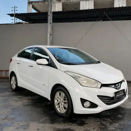 HYUNDAI HB20S 1.6 PREMIUM 16V FLEX 4P AUTOMÁTICO HYUNDAI HB20S 1.6 PREMIUM 16V FLEX 4P AUTOMÁTICO