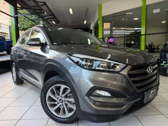 HYUNDAI TUCSON 1.6 16V T-GDI GASOLINA GLS ECOSHIFT HYUNDAI TUCSON 1.6 16V T-GDI GASOLINA GLS ECOSHIFT