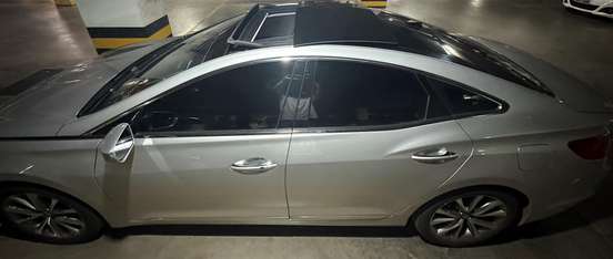 HYUNDAI-AZERA-3.0 MPFI GLS V6 24V GASOLINA 4P AUTOMÁTICO HYUNDAI-AZERA-2015