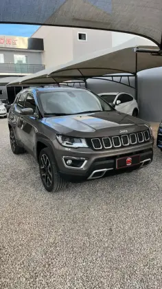 JEEP COMPASS 2.0 16V DIESEL LIMITED 4X4 AUTOMÁTICO JEEP COMPASS 2.0 16V DIESEL LIMITED 4X4 AUTOMÁTICO
