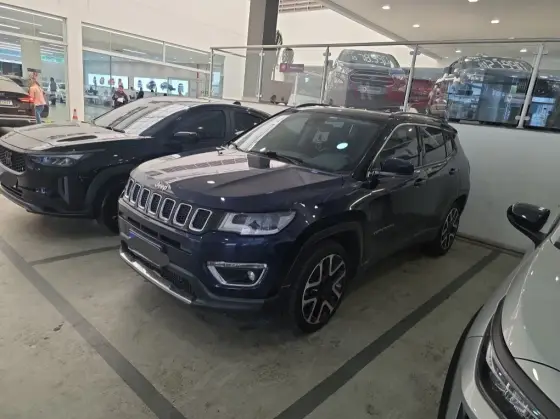JEEP COMPASS 2.0 16V FLEX LIMITED AUTOMÁTICO JEEP COMPASS 2.0 16V FLEX LIMITED AUTOMÁTICO