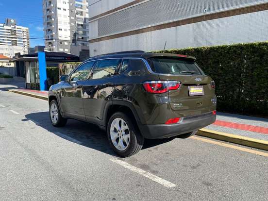JEEP-COMPASS-2021