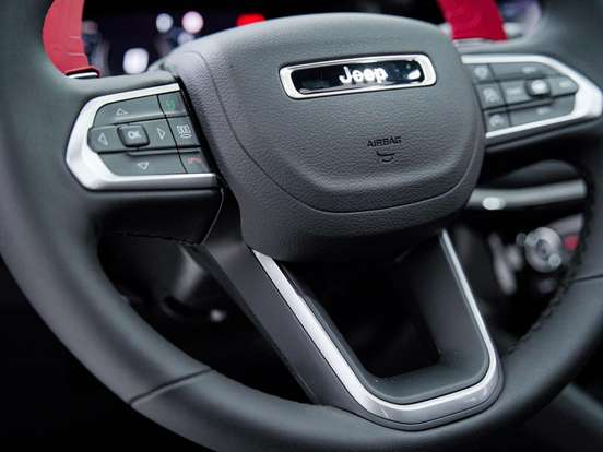 JEEP-COMPASS-2.0 HURRICANE 4 TURBO GASOLINA BLACKHAWK AT9 JEEP-COMPASS-2025