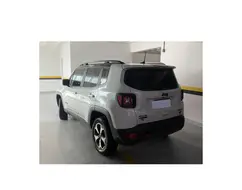 JEEP RENEGADE 2.0 16V TURBO DIESEL TRAILHAWK 4P 4X4 AUTOMÁTICO JEEP RENEGADE 2.0 16V TURBO DIESEL TRAILHAWK 4P 4X4 AUTOMÁTICO