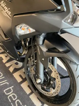 KAWASAKI-NINJA 500-2026