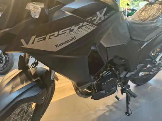 KAWASAKI-VERSYS-X 300-2026