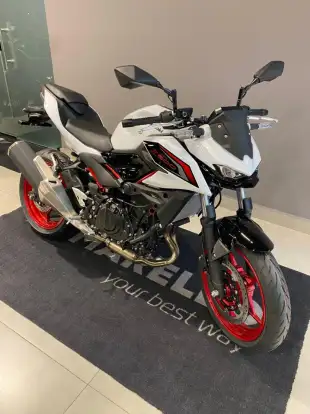 KAWASAKI-Z500-2026