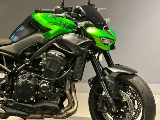 KAWASAKI-Z900 KAWASAKI-Z900-2025