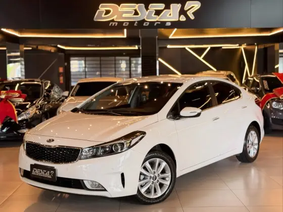 KIA CERATO 1.6 SX 16V FLEX 4P AUTOMÁTICO KIA CERATO 1.6 SX 16V FLEX 4P AUTOMÁTICO