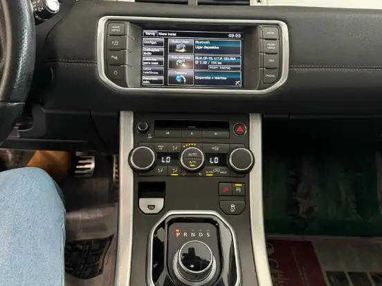 LAND ROVER-RANGE ROVER EVOQUE-2.0 DYNAMIC 4WD 16V GASOLINA 4P AUTOMÁTICO LAND ROVER-RANGE ROVER EVOQUE-2014