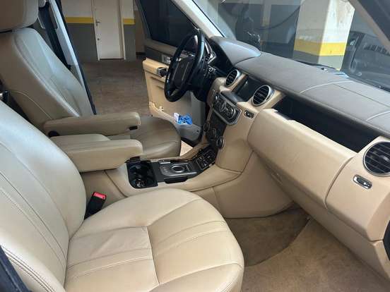 LAND ROVER-DISCOVERY 4-2014