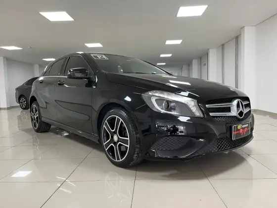 MERCEDES-BENZ CLASSE A 1.6 200 TURBO STYLE GASOLINA 4P AUTOMATIZADO MERCEDES-BENZ CLASSE A 1.6 200 TURBO STYLE GASOLINA 4P AUTOMATIZADO