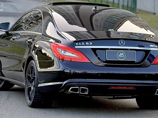 MERCEDES-BENZ-CLS 63 AMG-5.5 V8 TURBO GASOLINA 4P AUTOMÁTICO MERCEDES-BENZ-CLS 63 AMG-2013