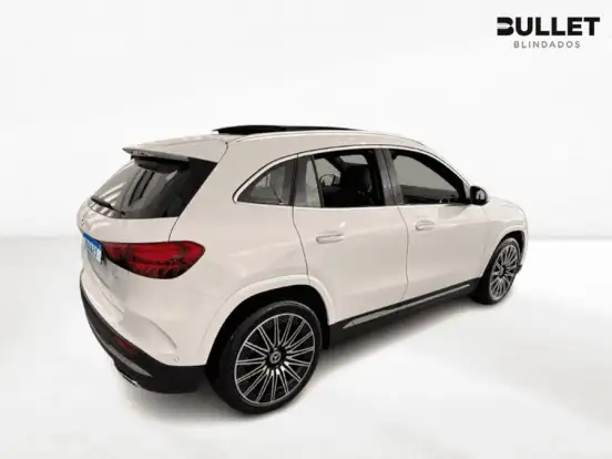 MERCEDES-BENZ-GLA 200-1.3 MHEV AMG LINE 7G-DCT MERCEDES-BENZ-GLA 200-2025