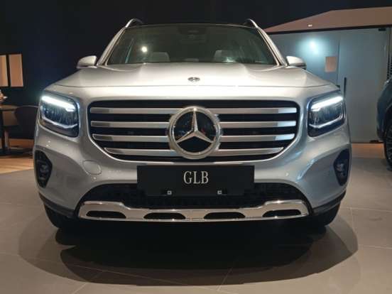 MERCEDES-BENZ-GLB 220-2.0 MHEV AMG LINE 4MATIC 8G-DCT MERCEDES-BENZ-GLB 220-2025