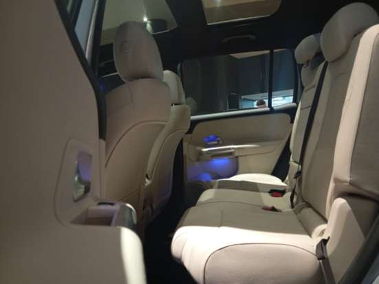 MERCEDES-BENZ-GLB 220-2025