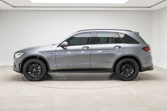 MERCEDES-BENZ-GLC 43 AMG-2021