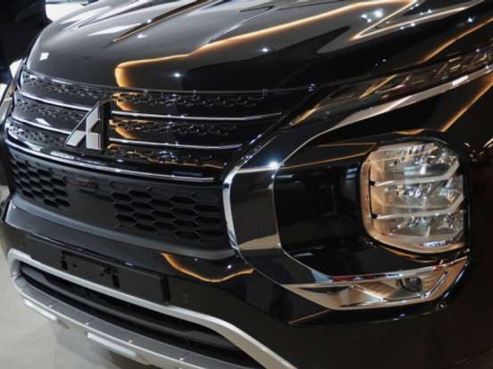 MITSUBISHI-OUTLANDER-2.4 PHEV HPE-S S-AWC DHT MITSUBISHI-OUTLANDER-2025