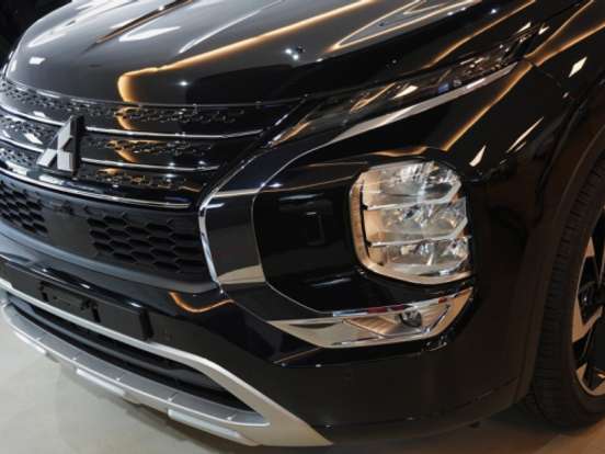 MITSUBISHI-OUTLANDER-2.4 PHEV HPE-S S-AWC DHT MITSUBISHI-OUTLANDER-2025