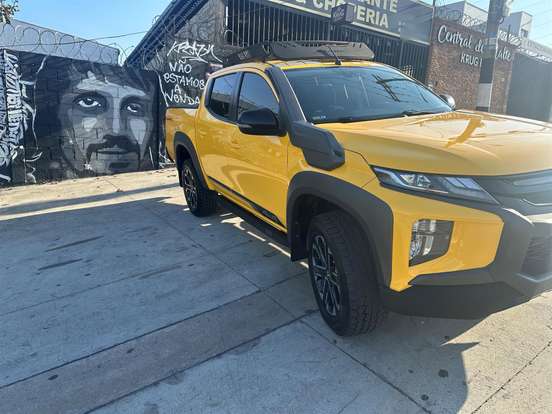 MITSUBISHI-L200 TRITON-2.4 16V TURBO DIESEL SPORT SAVANA CD 4P 4X4 AUTOMÁTICO MITSUBISHI-L200 TRITON-2023