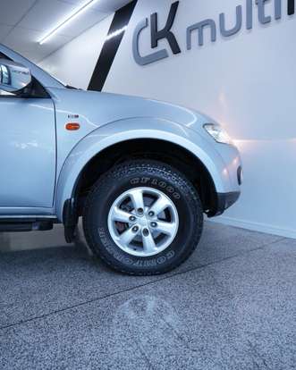 MITSUBISHI-L200 TRITON-2012