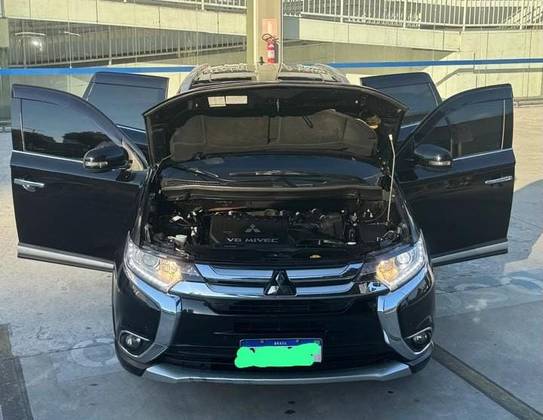 MITSUBISHI OUTLANDER 3.0 GT 4X4 V6 24V GASOLINA 4P AUTOMÁTICO
