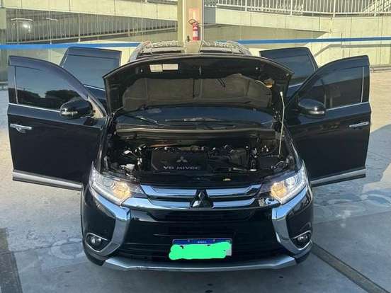 MITSUBISHI-OUTLANDER-3.0 GT 4X4 V6 24V GASOLINA 4P AUTOMÁTICO MITSUBISHI-OUTLANDER-2014