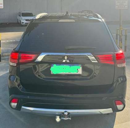 MITSUBISHI-OUTLANDER-3.0 GT 4X4 V6 24V GASOLINA 4P AUTOMÁTICO MITSUBISHI-OUTLANDER-2014