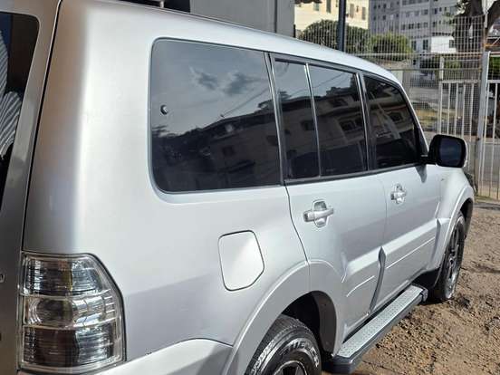 MITSUBISHI-PAJERO FULL-3.2 GLS 4X4 16V TURBO INTERCOOLER DIESEL 4P AUTOMÁTICO MITSUBISHI-PAJERO FULL-2008