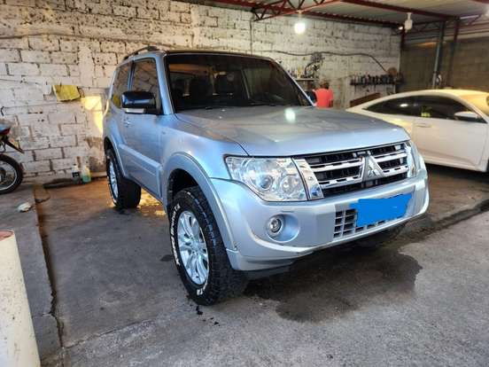 MITSUBISHI-PAJERO FULL-3.8 HPE 4X4 V6 24V GASOLINA 2P AUTOMÁTICO MITSUBISHI-PAJERO FULL-2011