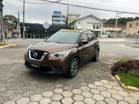 NISSAN KICKS 1.6 16V FLEXSTART S 4P XTRONIC NISSAN KICKS 1.6 16V FLEXSTART S 4P XTRONIC