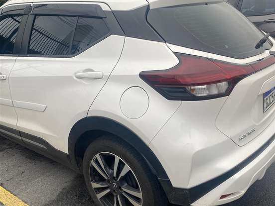 NISSAN-KICKS-1.6 16V FLEXSTART EXCLUSIVE XTRONIC NISSAN-KICKS-2022
