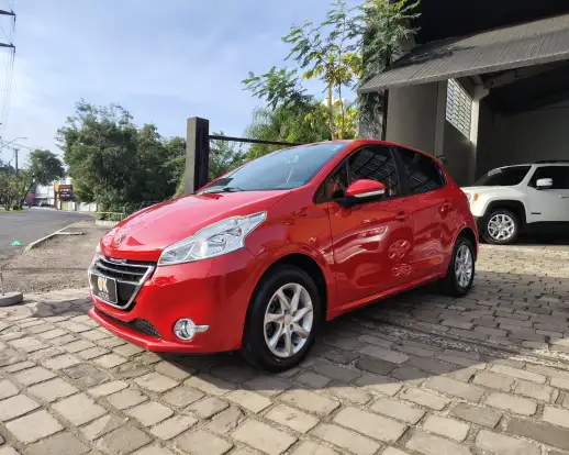 PEUGEOT-208-2015