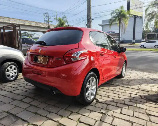 PEUGEOT-208-2015