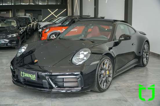 PORSCHE-911-2021