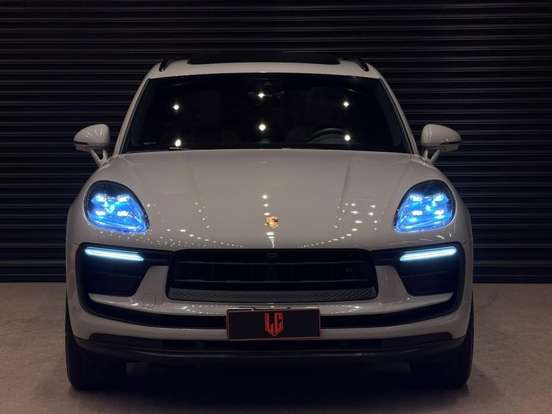PORSCHE-MACAN-2024