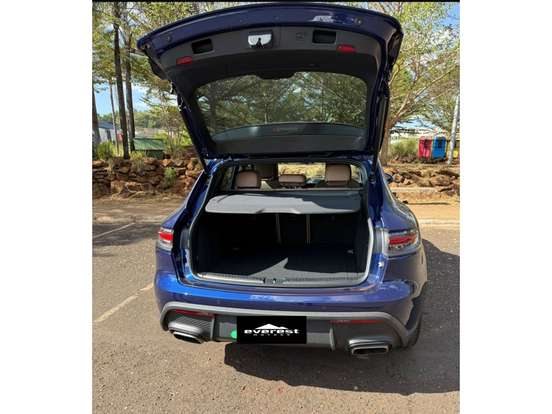 PORSCHE-MACAN-2.0 TURBO GASOLINA PDK PORSCHE-MACAN-2023