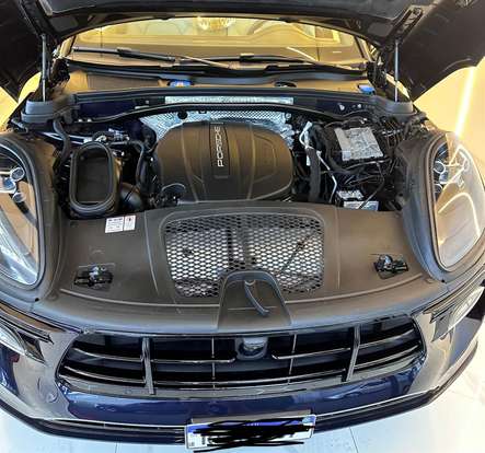 PORSCHE-MACAN-2021