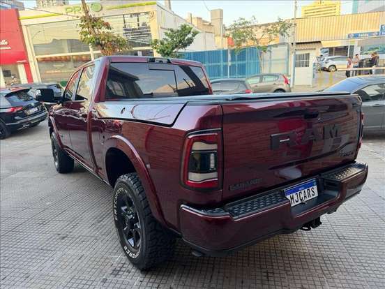 RAM-2500-6.7 I6 TURBO DIESEL NIGHT EDITION CD 4X4 AUTOMÁTICO RAM-2500-2021