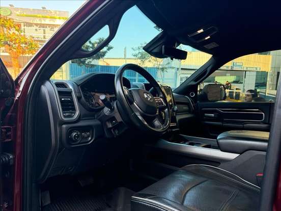 RAM-2500-6.7 I6 TURBO DIESEL NIGHT EDITION CD 4X4 AUTOMÁTICO RAM-2500-2021